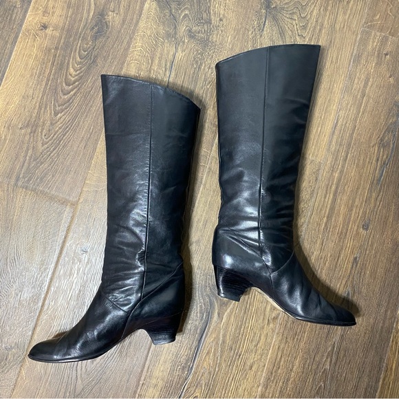 Leather Black Kitten Heel Boots - Picture 5 of 7